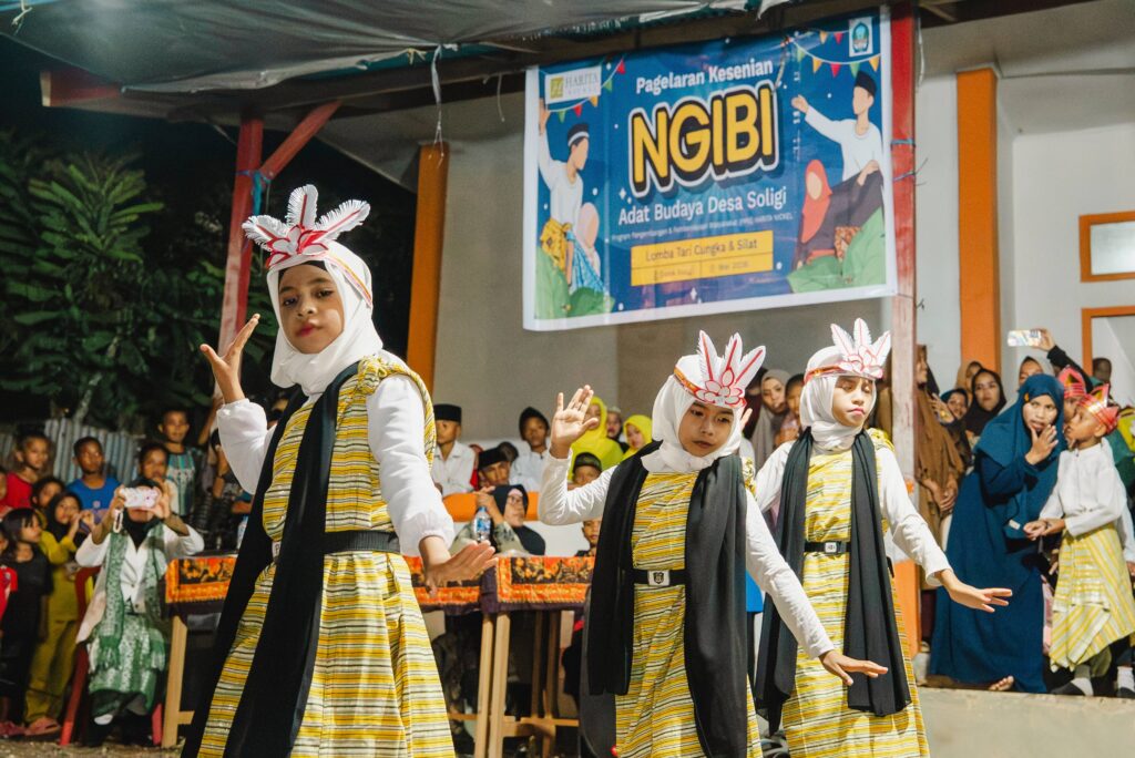 Melestarikan Seni Tradisi di Tengah Industrialisasi Pulau Obi